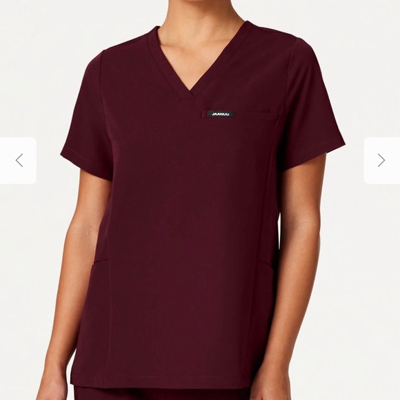 Jaanuu Women's Size Small red 3 Pocket Scrub Top Medical Healthcare Hospital‎ - Picture 1 of 9